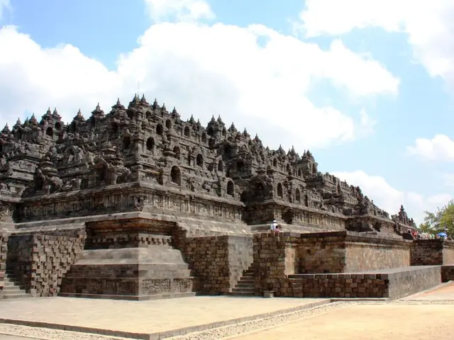 Overnight temperatures exceeding 30 degrees pose potential health hazards