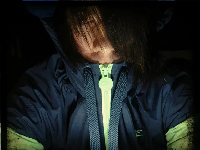 Maintaining Luscious Locks: 6 Essential Steps for Stunning Hair