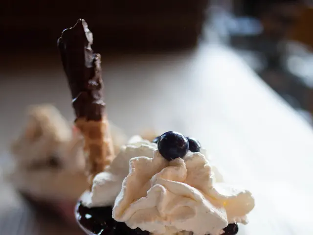 Alert raises concerns about contaminated ice symbol - questionable chemicals detected