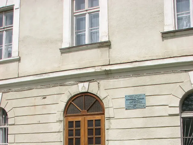 A new study suggests a revised daily step count for improved health, stating it's not the...