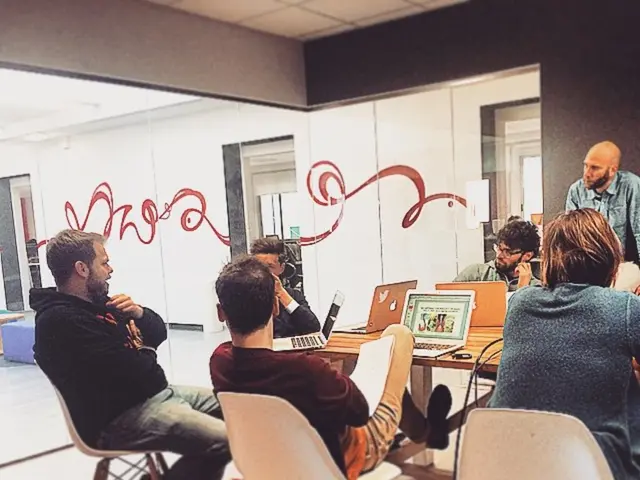 Workforce Shifts of Tomorrow: AI as a Game-Changer in the Corporate Landscape