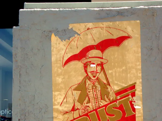 Secret tactics used by narcissists to alter your character