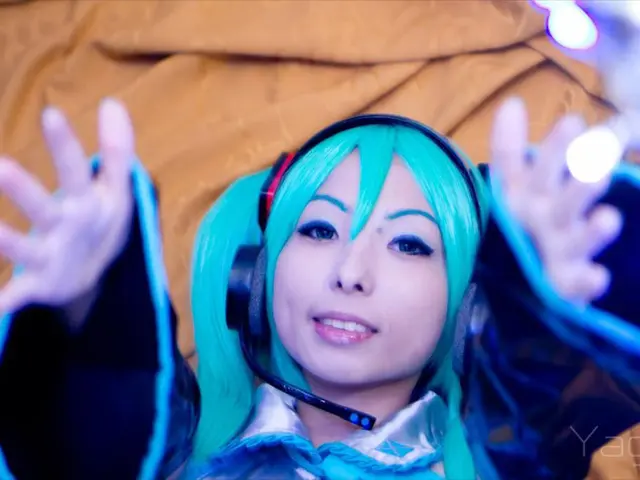 Experimented with a brief five-minute routine focusing on shoulder mobility and flexibility,...