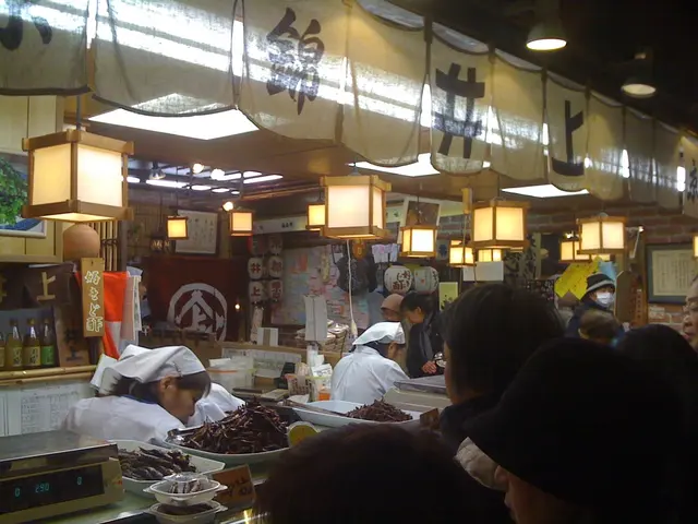 Starting a business prior to leaving the conventional 9 to 5 workday holds several advantages. Here...