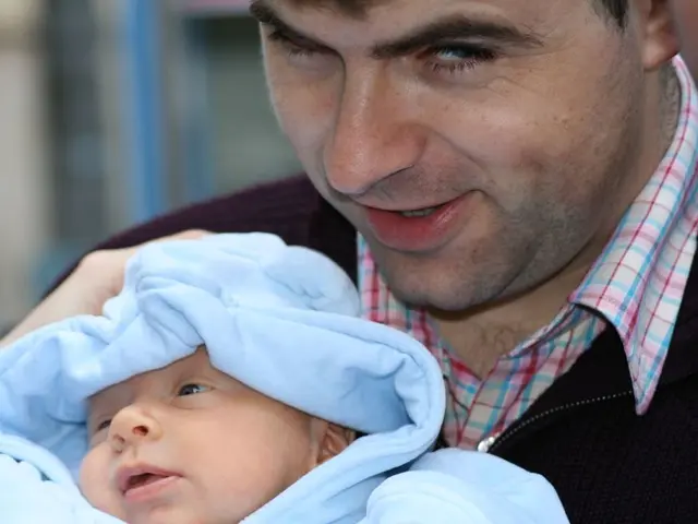 Impact of elevated blood sugar during gestation on the developing offspring: An examination