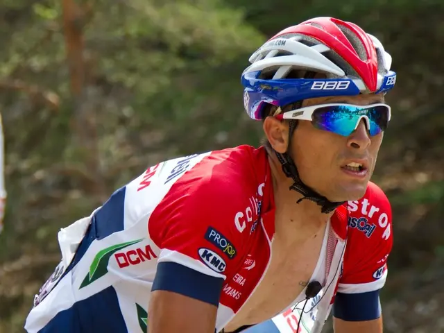 Protective Apparel for Pesticide Handling: Instructions for Instructors and Leaders