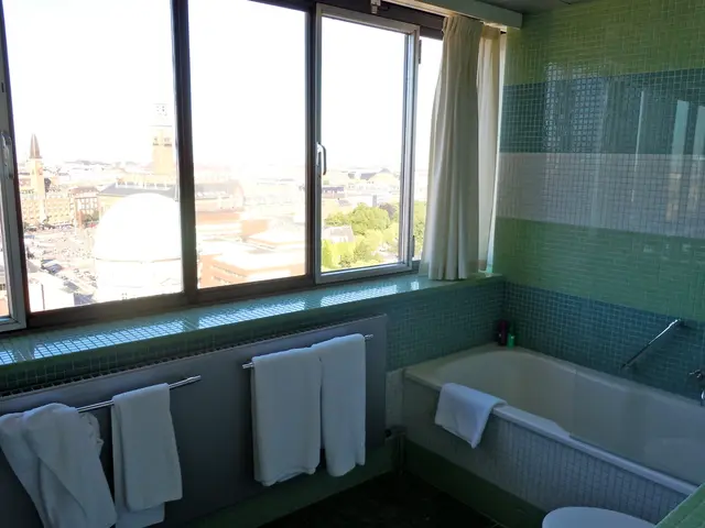 Baths and saunas remain closed despite initial plans